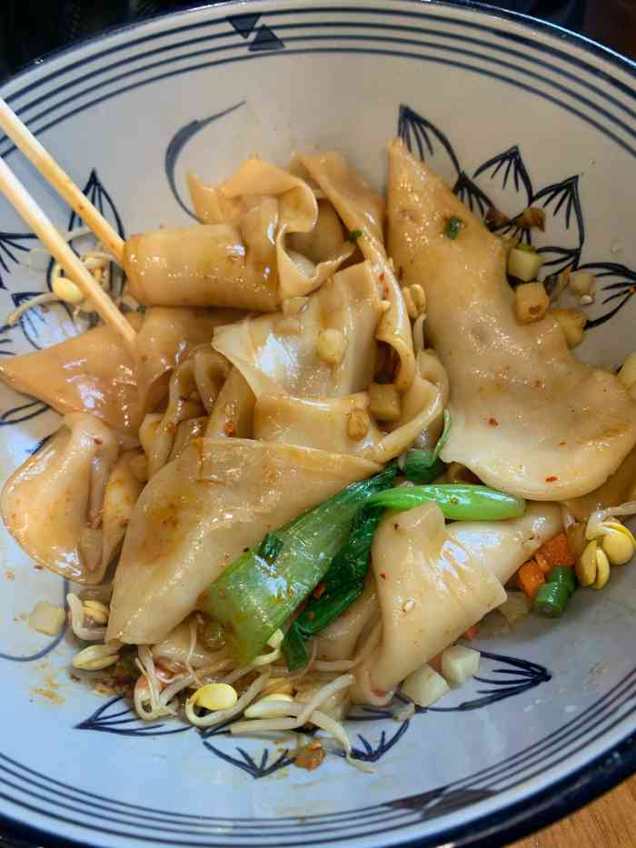 秦唐汉味biangbiang面(大钟寺店)-"「招牌bb面」面筋道,料丰富.