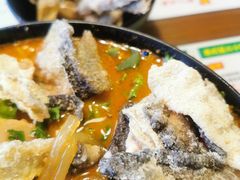 招牌炸酱小锅米线-肥汁米蘭香港米线(宁波路总店)