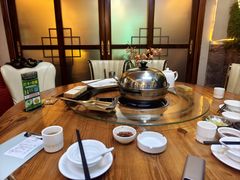 -食德喜·阳山鸡王食研基地