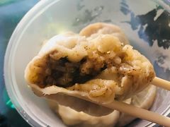 -严氏重油烧麦(民权路店)