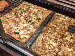 -红跑车蛋糕世界(清江路店)