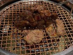 -韩烧牛中牛·甄选黑牛烤肉(黑金店)