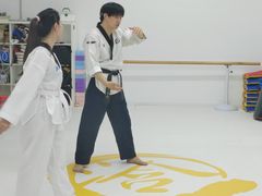 -浛道跆拳道·拳击·体适能