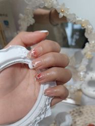 -尤米一站式美甲美睫