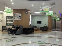 -雅悦齿科(顾村公园店)