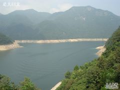 俯瞰白溪水库-浙东大峡谷风景区