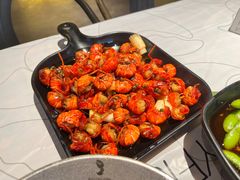 全味虾球-巴厘龙虾·榜首油焖大虾(音乐学院·沿江酒馆店)