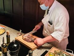 熏炙和牛肉眼-非常时髦餐厅VUE Restaurant(外滩茂悦大酒店)
