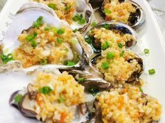 -四川小胡子海鲜(丁村万人海鲜广场店)