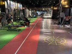 -VLines耀能运动24小时·月付制健身(京广桥店)