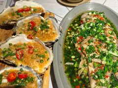 -巴厘龙虾·榜首油焖大虾(音乐学院·沿江酒馆店)