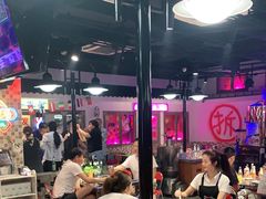 -马路牙子烧烤音乐酒馆(望京店)