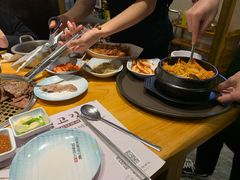 -唯成•韩国炭火烤肉 유성고기