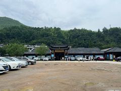-安吉龙王山峡谷漂流