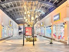 -斯普瑞斯奥特莱斯