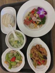 -莲芯花月子会所