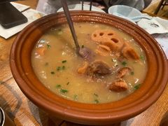 -黄泥岗·地道湖北菜(奥特莱斯店)