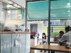 -潮里屯(唯品同创汇店)