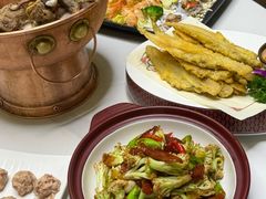 -鑫渔港海鲜本地菜·山海关浑锅(东戴河店)