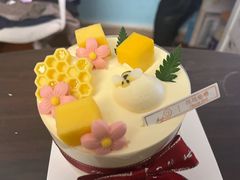 -花花卷卷·鲜食蛋糕(静安久光百货店)