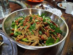 芫茜葱捞鹅肠-石岐乳鸽村(南海第三分店)
