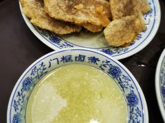 老北京炸灌肠-门框胡同百年卤煮(新街口店)