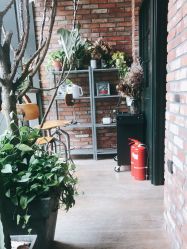 -THE BARN大屋理发馆