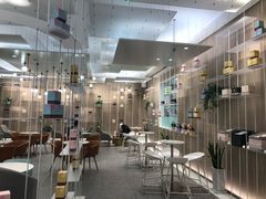 大堂-奈雪的茶(市百一店)