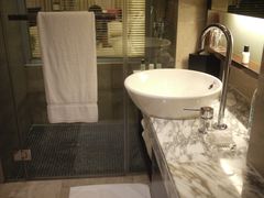 -上海龙之梦万丽酒店