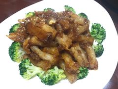 -郑庄脂渣海鲜楼(九水路店)