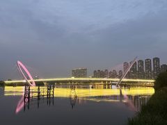 -南京眼步行桥