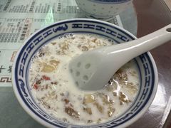 椰汁牛奶桃胶-恒信牛奶甜品(南京总店)