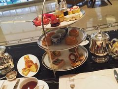 红丝绒下午茶-Salon de Ville浦江汇(上海外滩华尔道夫酒店店)