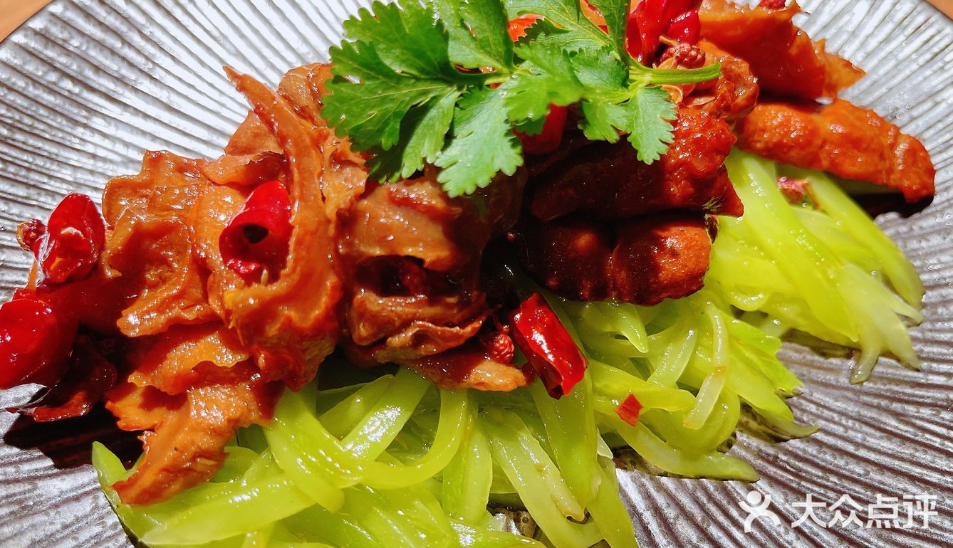 食饼筒果然还是要有肉好吃,不过胜在面皮煎的不错