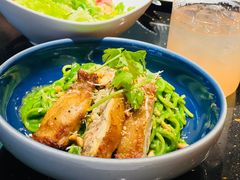 鸡肉松仁菠菜汁意面-西堤牛排(龙德广场店)