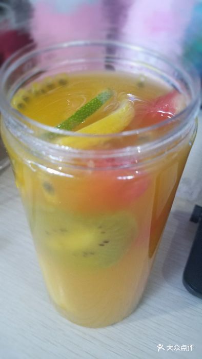 皇悦饼店(市二宫店)大满贯水果茶图片 - 第3张