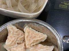 燕饺-川香煲(茅台路店)