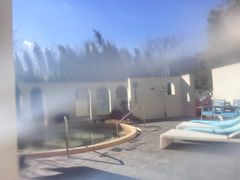 -芭东小镇温泉