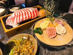 玫瑰花-湊湊火锅·茶憩(和平大悦城店)
