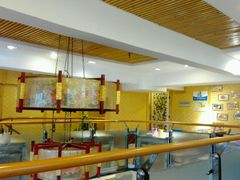 -兔行天下-鸿鹤鲜锅兔(中海国际店)