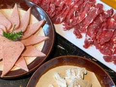 -憨孃孃·重庆老火锅(红山黑金店)