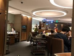 大堂-海底捞火锅鲜切牛肉主题店(长寿路店)