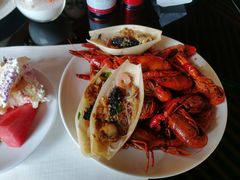 -瑞安国际大酒店-旋转自助餐厅