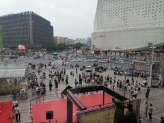 周边环境-麦当劳(郑州银基店)