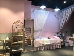 -花系美·美甲美睫精品店