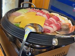-豚妈妈汤饭·部队锅(南京东路店)