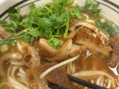 -小马牛肉面·牛骨熬制(南京博物院店)