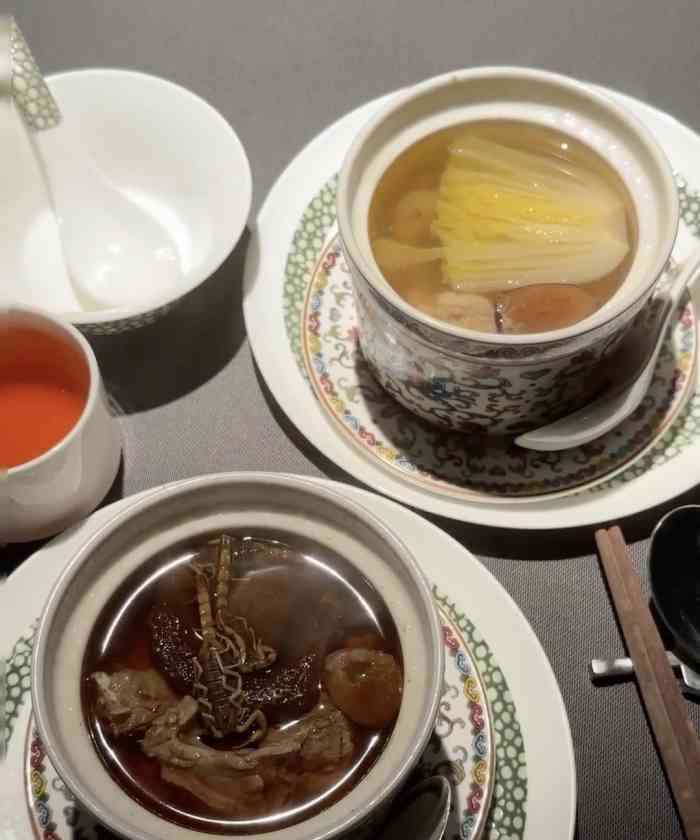 御膳汤品(猎人坊店)-"听说这店叫排队餐厅,所以我工作日11点半.