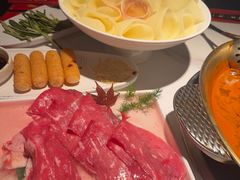 -小龙翻大江文化火锅(宽窄店)