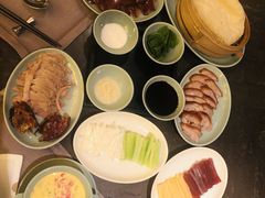 老式果木烤鸭-西安凯悦酒店·湖畔中餐厅